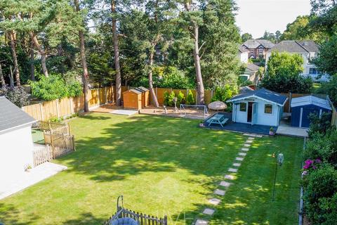 4 bedroom bungalow for sale, Denewood Copse, West Moors BH22