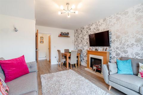 3 bedroom terraced house for sale, The Lakes, Larkfield, ME20 6SJ