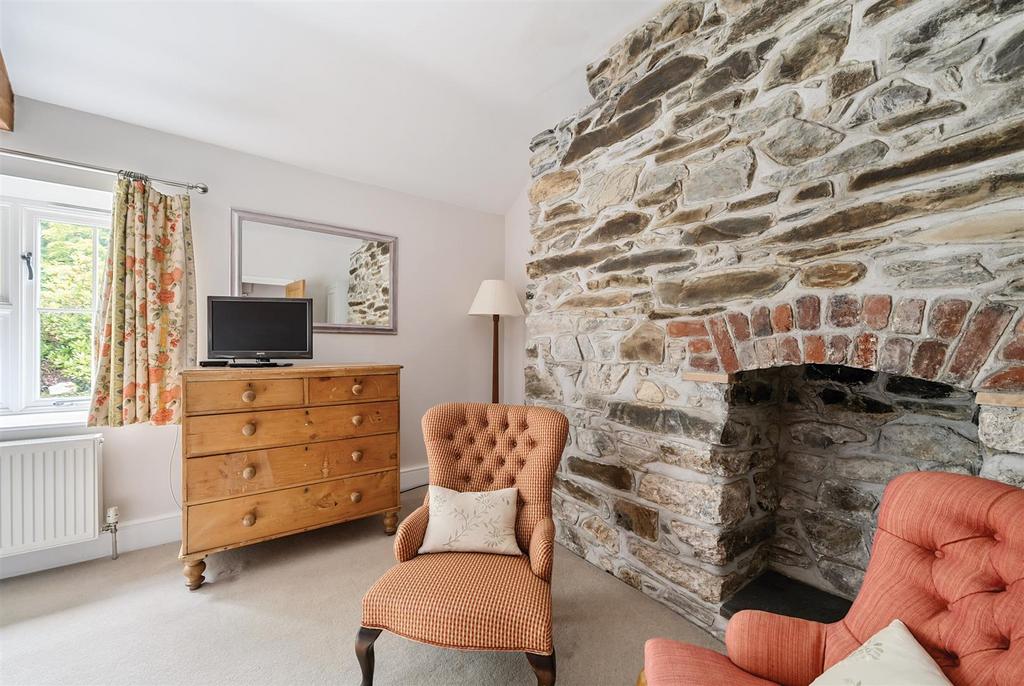 Feature Fireplace