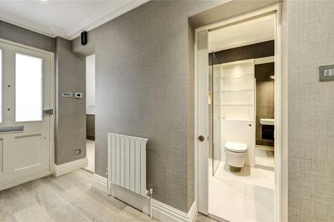 Studio for sale, Lennox Gardens, Knightsbridge SW1X