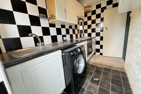 39 Sandy Lane, Great Barr, Birmingham, B42 2QG