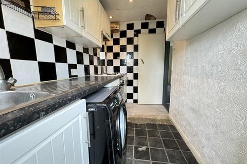 39 Sandy Lane, Great Barr, Birmingham, B42 2QG