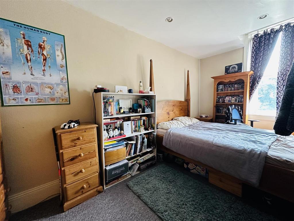 Image00014.jpeg