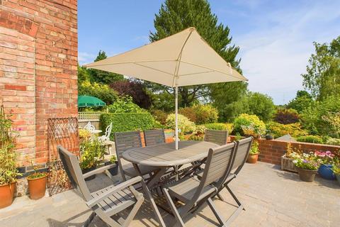 Blackstairs Albert Road, Nottingham, NG3 4JD