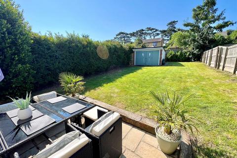 4 bedroom semi-detached house for sale, Totland, Isle of Wight