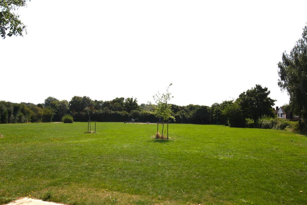 Barleyhurst playground