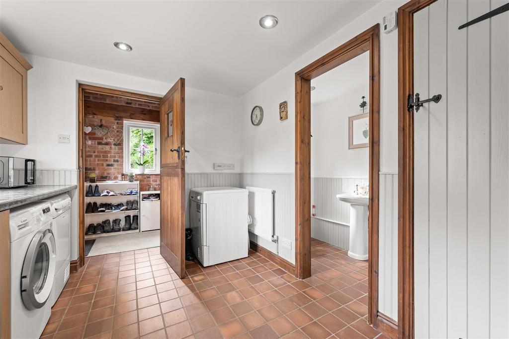 Windmill Cottage-03.jpg