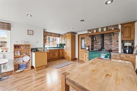 3 bedroom detached house for sale, Hockerton Road, Upton, Newark