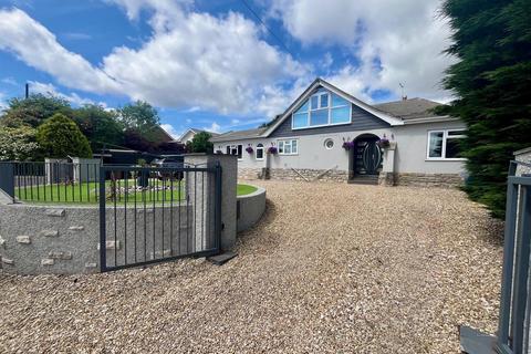 5 bedroom detached house for sale, Ridgeway, West Parley, Ferndown