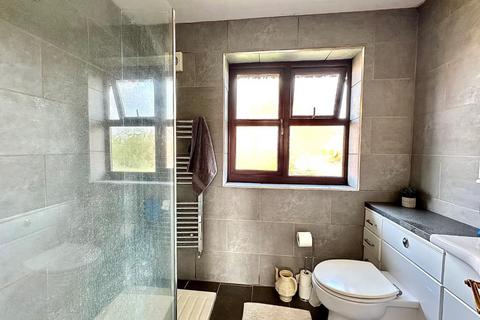 40 Avebury Way, Northampton, NN4 0QD