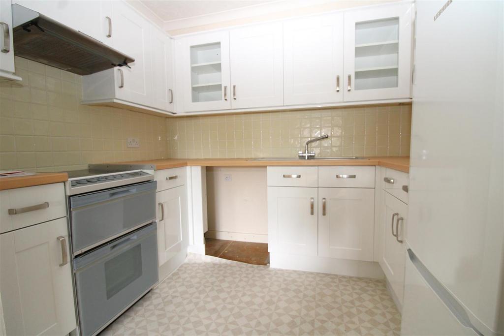 Kitchen.JPG