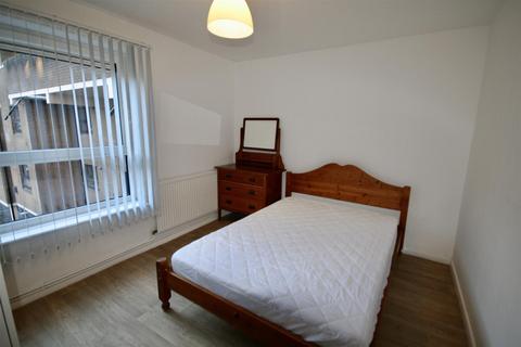 1 bedroom apartment to rent, West Lee, Cowbridge Road East, Cardiff