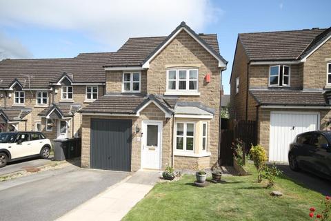 3 bedroom detached house for sale, Summerley Court, Idle, Bradford