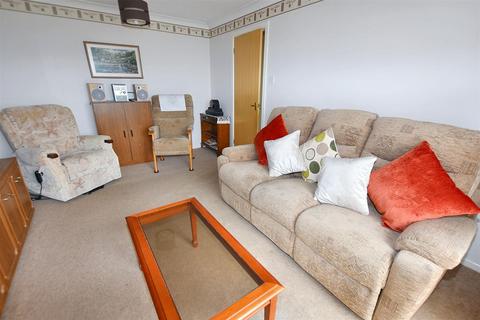 2 bedroom semi-detached bungalow for sale, The Paddock, Redruth