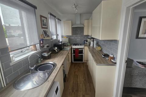 2 bedroom end of terrace house for sale, Macdonald Place, Ely, Cardiff