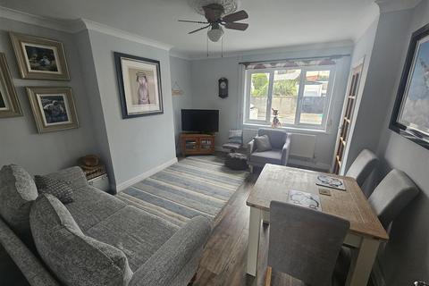 2 bedroom end of terrace house for sale, Macdonald Place, Ely, Cardiff