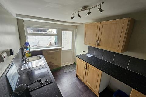 2 bedroom end of terrace house for sale, Warwick Street, Grangetown, Cardiff