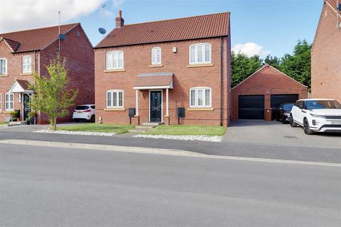 3 bedroom detached house for sale, Galland Road, Welton