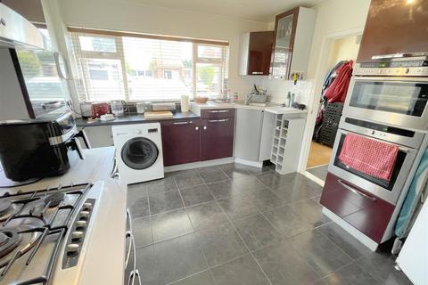 3 bedroom detached house for sale, Henderson Close, Bramford, Ipswich