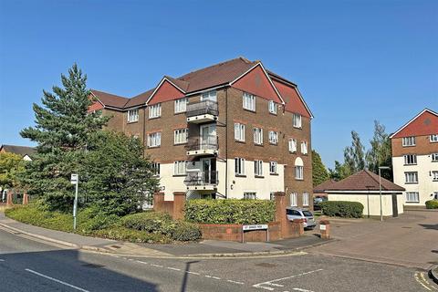 2 bedroom flat for sale, St. Annes Rise, Redhill