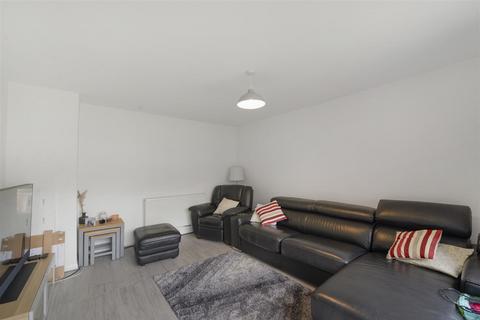 28 Allington Road, Paddock Wood, Tonbridge, TN12 6AN