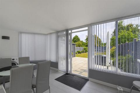 28 Allington Road, Paddock Wood, Tonbridge, TN12 6AN