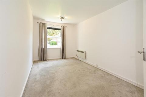 1 bedroom flat for sale, Somerstown, Chichester