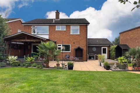 4 bedroom detached house for sale, Holmleigh Gardens, Thurnby, Leicester