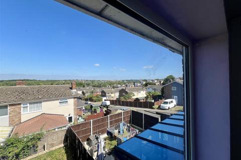 43 Dockfield Avenue, Harwich, CO12 4LF
