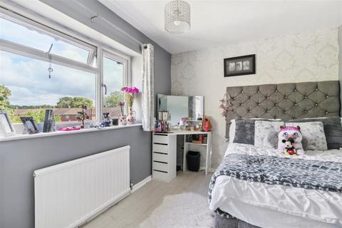12 Paddocks Close, Stevenage, SG2 9UD
