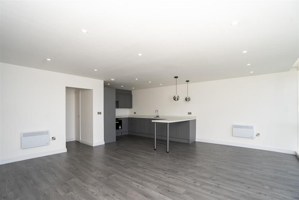 Living Room/Kitchen