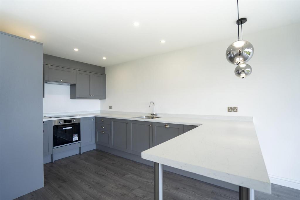 Living Room/Kitchen
