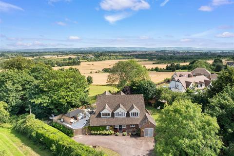 4 bedroom detached house for sale, Blayneys Lane, Evesham WR11