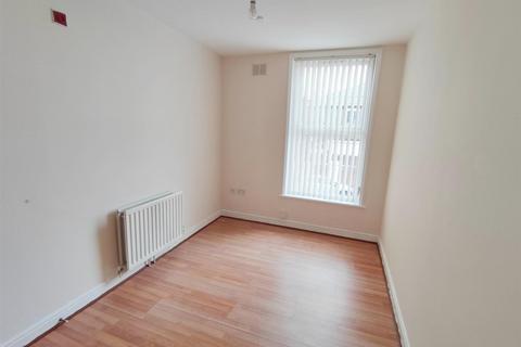 1 bedroom flat to rent, St Georges Road, Great Yarmouth