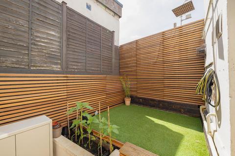 Garden Flat, 161 Hotwell Road, Bristol, BS8 4RY