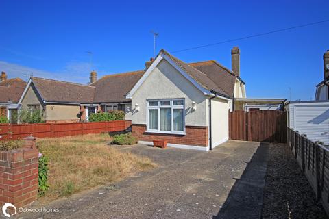 2 bedroom bungalow for sale, Marilyn Crescent, Birchington