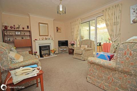 2 bedroom bungalow for sale, Marilyn Crescent, Birchington