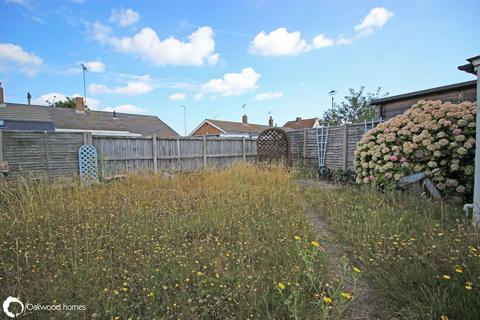 2 bedroom bungalow for sale, Marilyn Crescent, Birchington