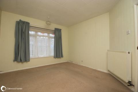 2 bedroom bungalow for sale, Marilyn Crescent, Birchington