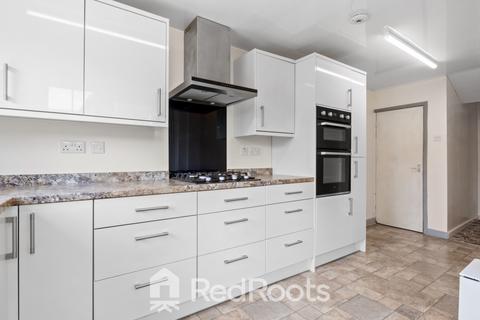 27 Stonehill Rise, Doncaster, DN5 9HD
