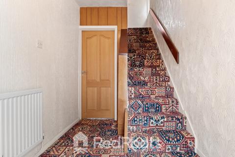 27 Stonehill Rise, Doncaster, DN5 9HD