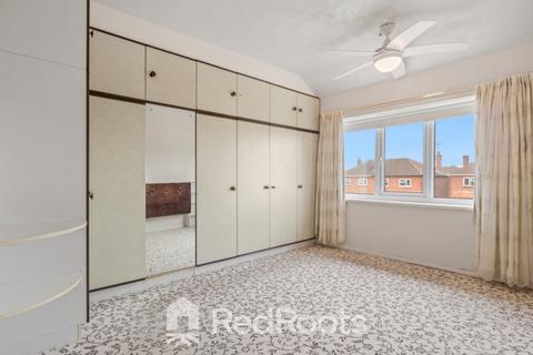 27 Stonehill Rise, Doncaster, DN5 9HD