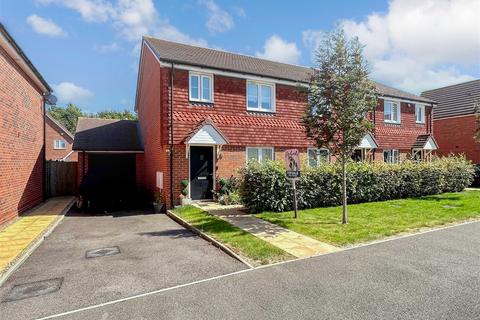 3 bedroom end of terrace house for sale, Wenham Drive, Maidstone, Kent