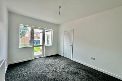 13 Belgrave Drive, Hull, HU4 6DR