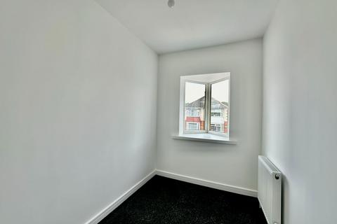 13 Belgrave Drive, Hull, HU4 6DR