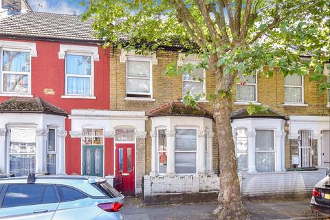 4 bedroom terraced house for sale, Malvern Road, Leytonstone