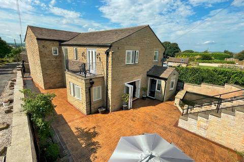 4 bedroom barn conversion for sale, Royd Lane, Higham