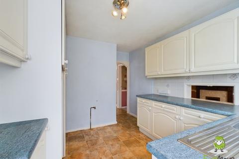 2 bedroom semi-detached bungalow for sale, Denham Drive, Basingstoke, Hampshire, RG22