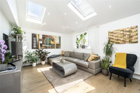 4 bedroom terraced house for sale, Well Hall Road, Eltham, SE9