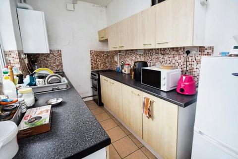 2 bedroom terraced house for sale, Glendale Street , Stoke-On-Trent ST6